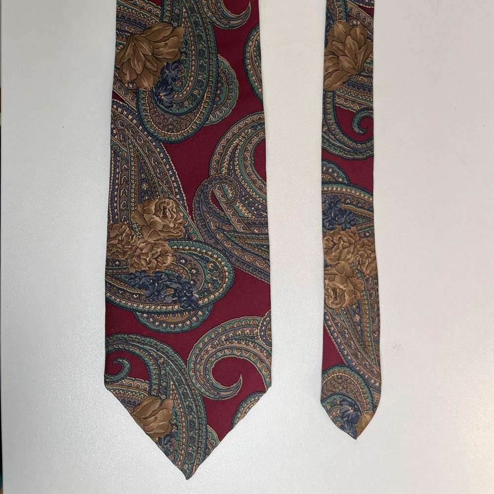 Vintage Silk Paisley Tie Burgundy Old Money Grandpa Preppy Ralph Lauren Style